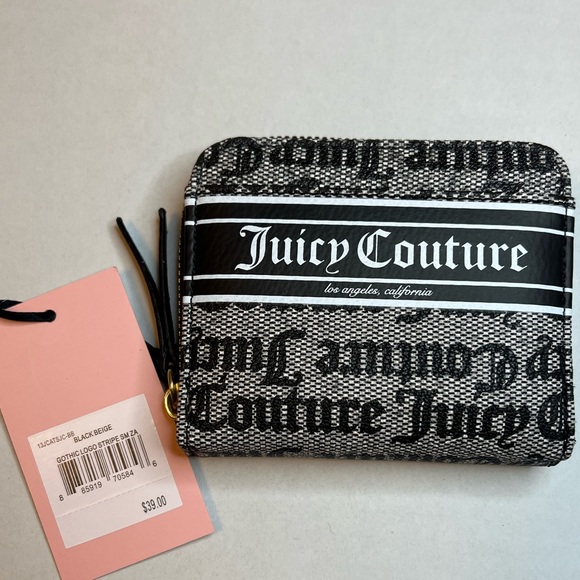 COPY - Juicy Couture Stripe Small Coin Zip Around. - Picture 6 of 8